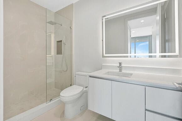 220 Lake Shore Drive 2105 photo 13