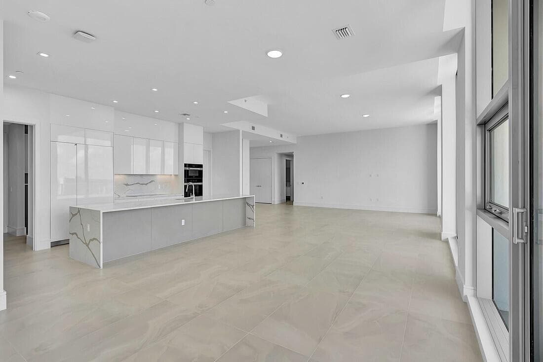 220 Lake Shore Drive 2411 photo 8