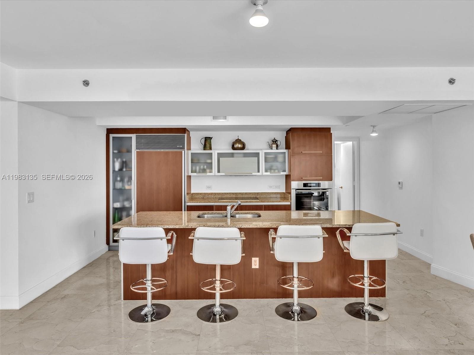 17201 Collins Ave 704 photo 18
