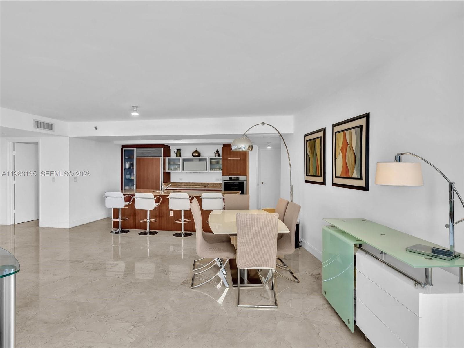 17201 Collins Ave 704 photo 21