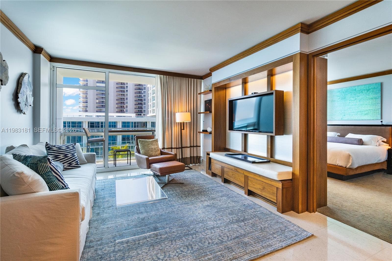 6801 Collins Ave #610 Door 612 photo 9