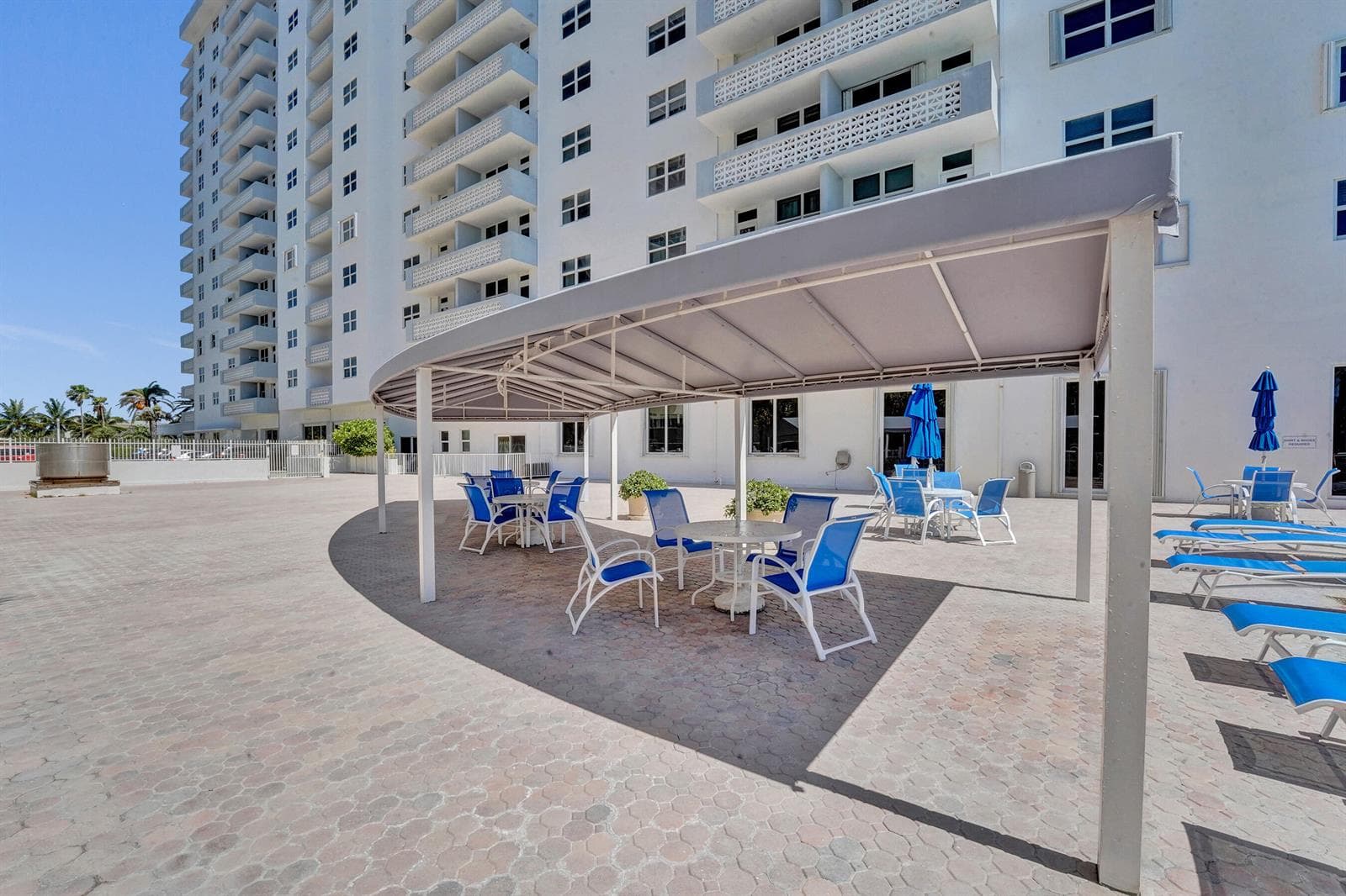 4250 Galt Ocean Drive 9c photo 9