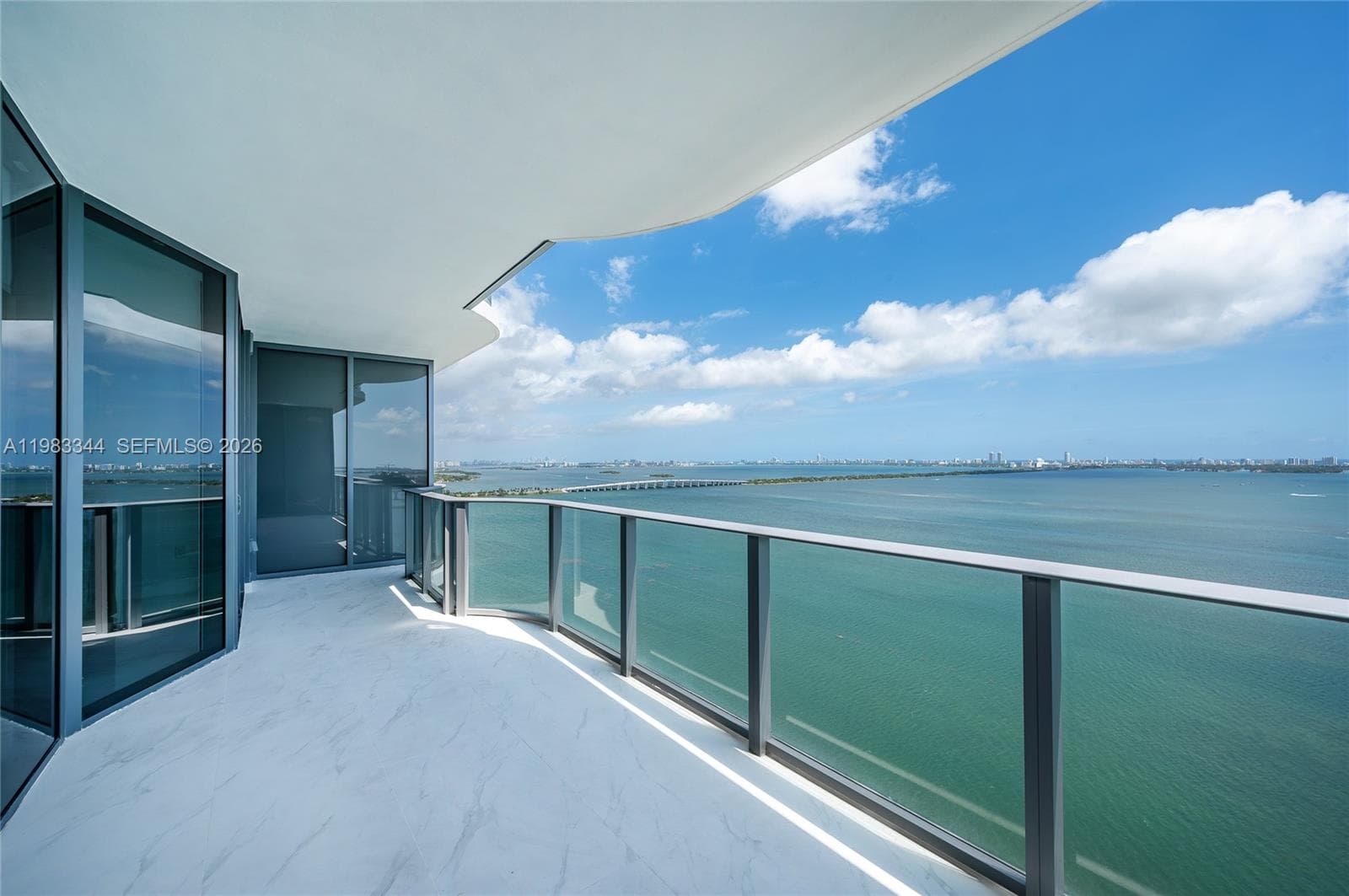 700 24th St 2506 photo 16