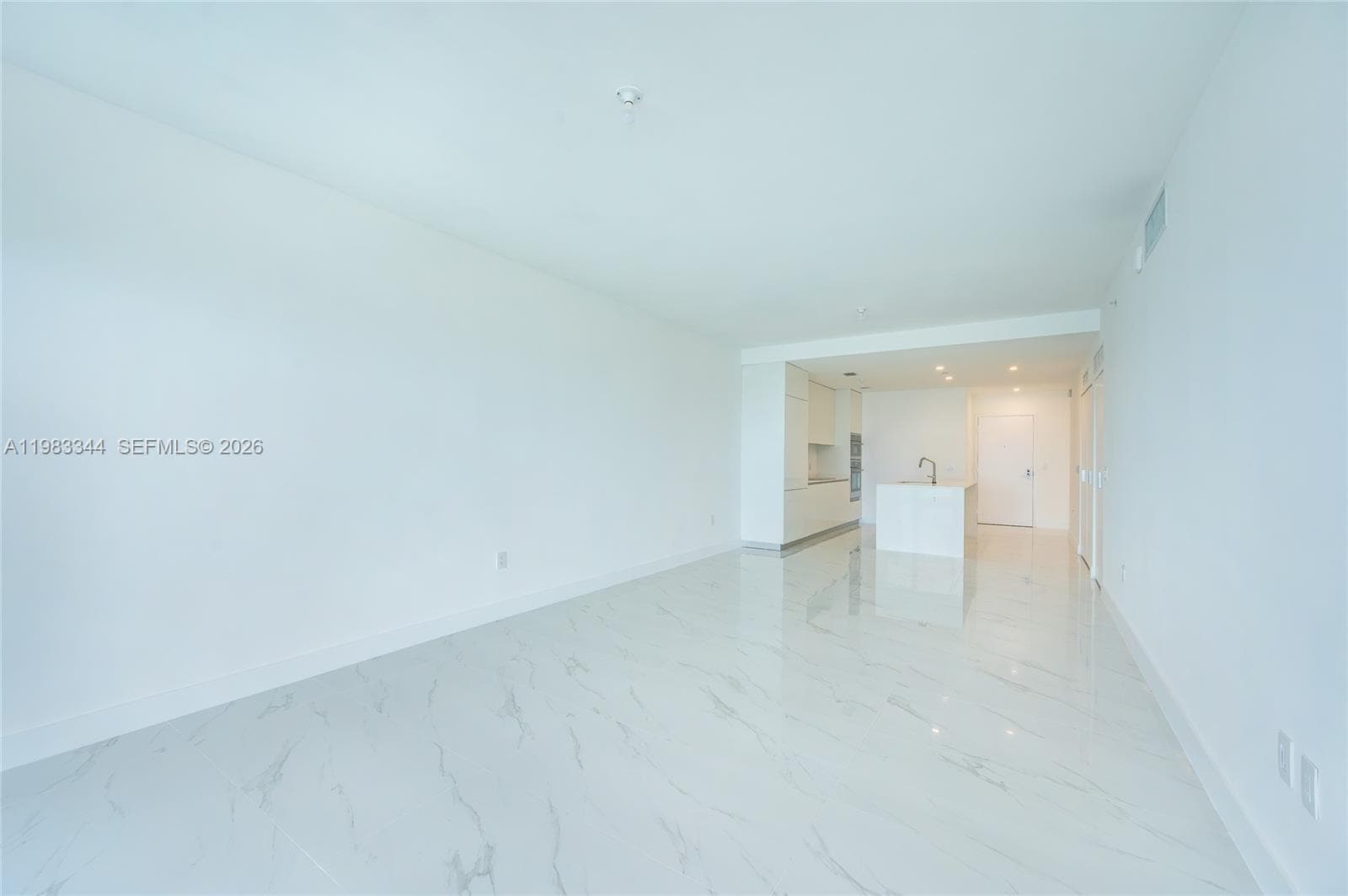 700 24th St 2506 photo 12