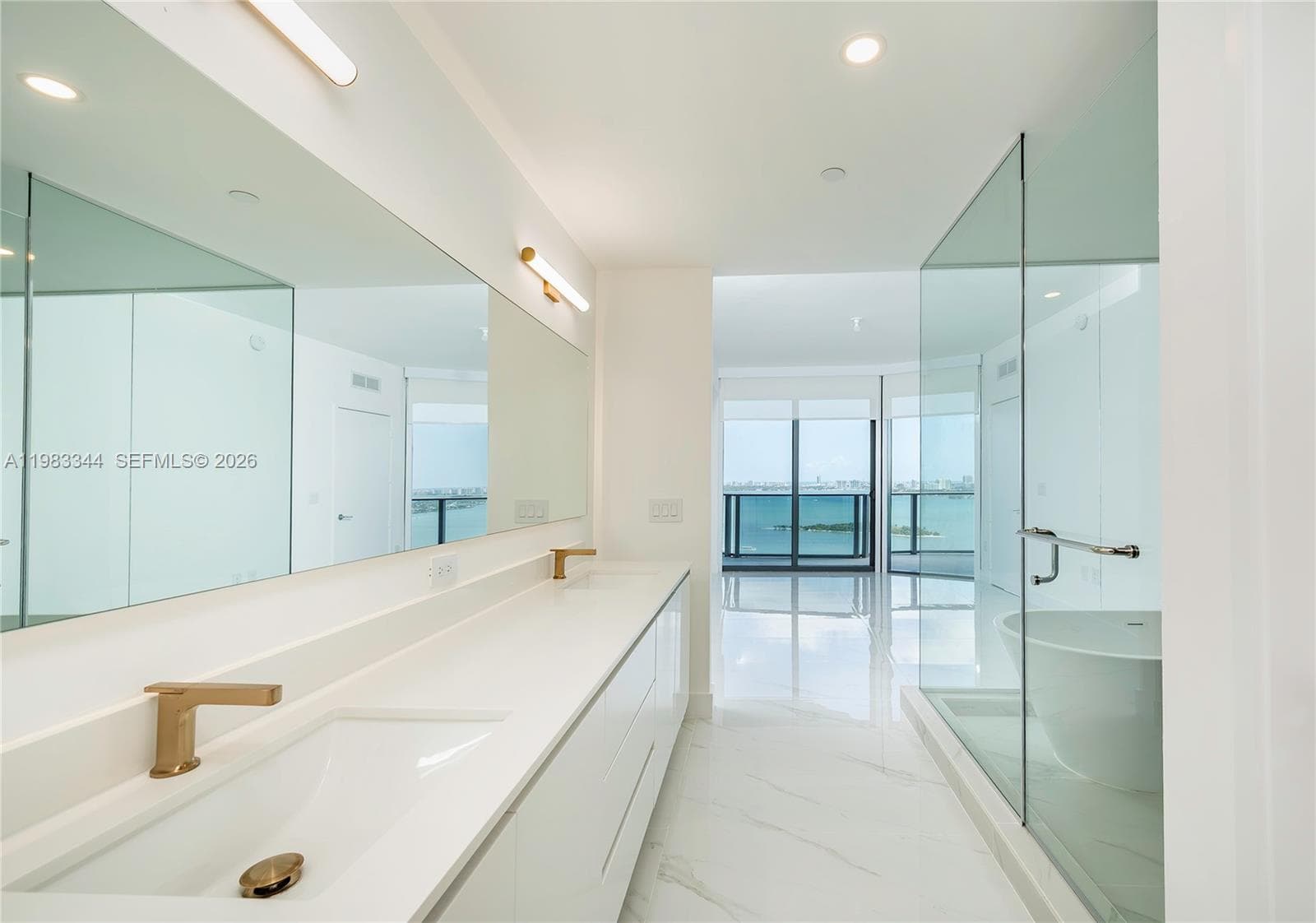 700 24th St 2506 photo 24