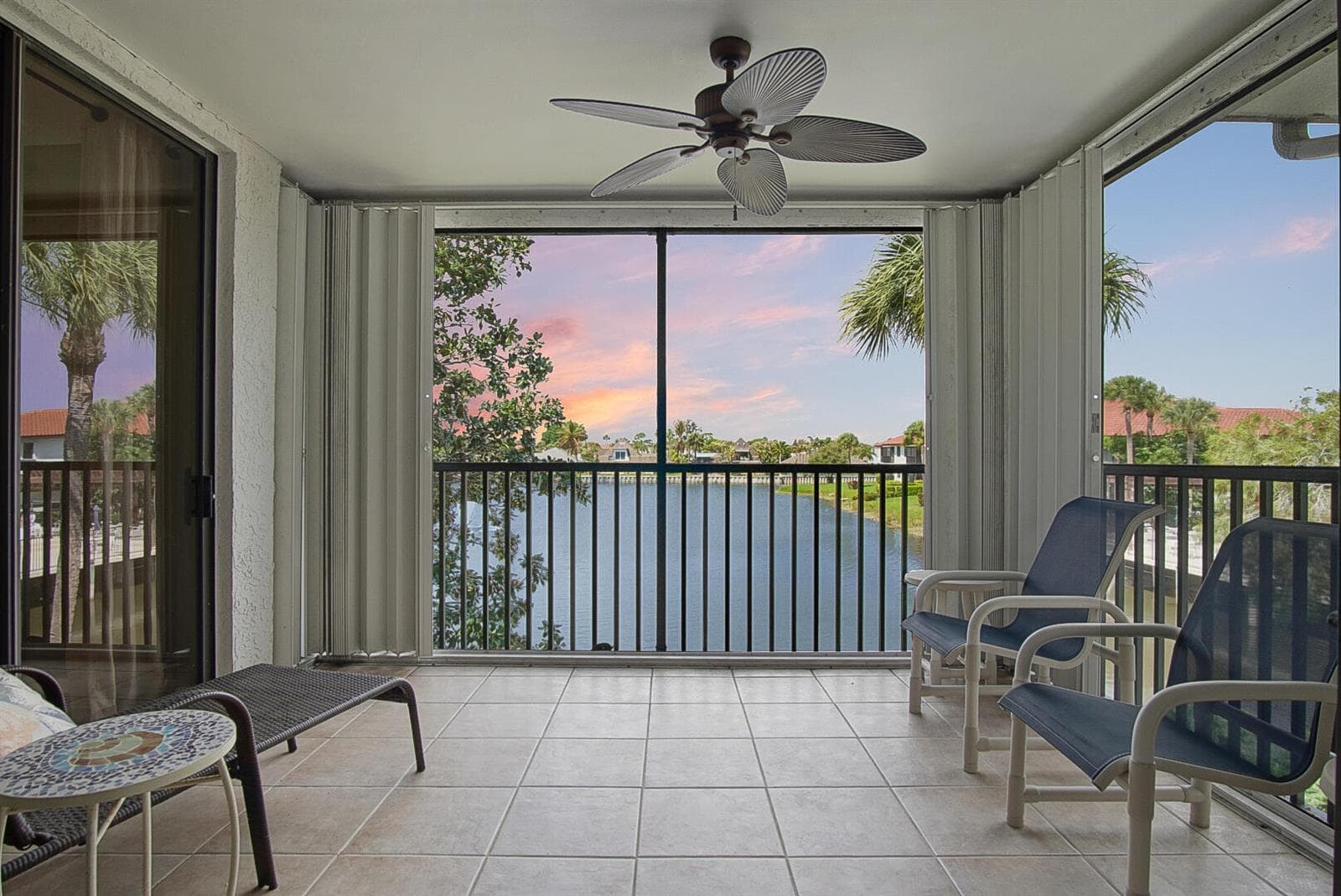 6041 SE Landing Way photo 11