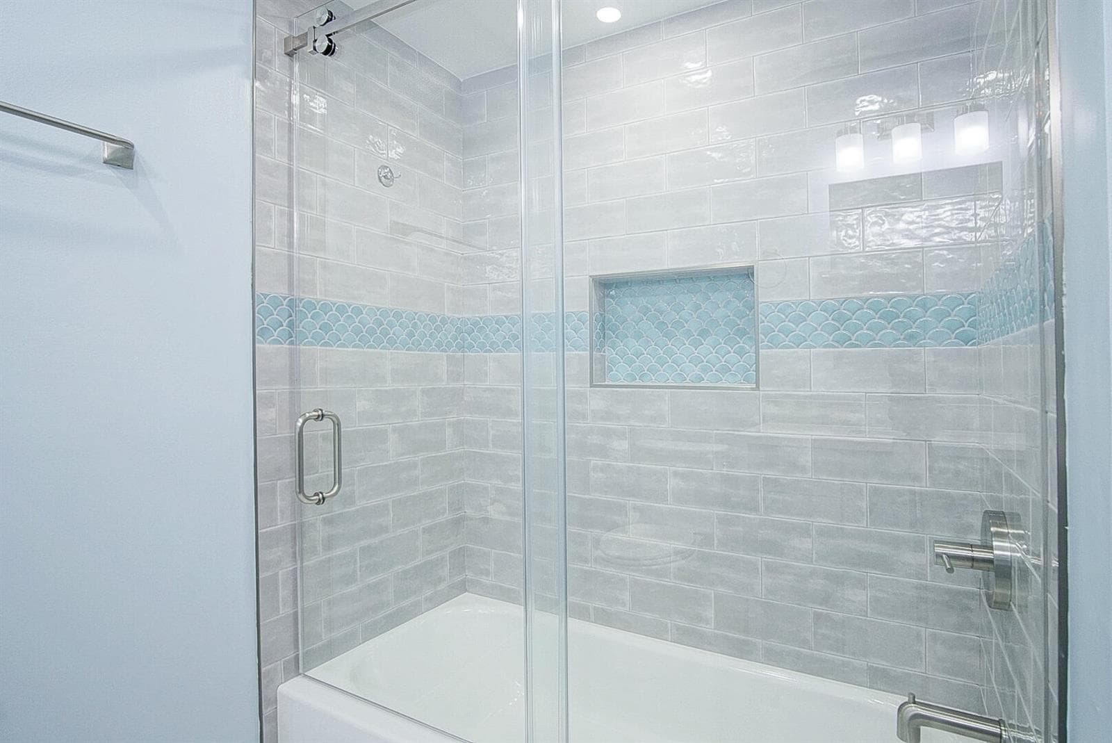 6041 SE Landing Way photo 21