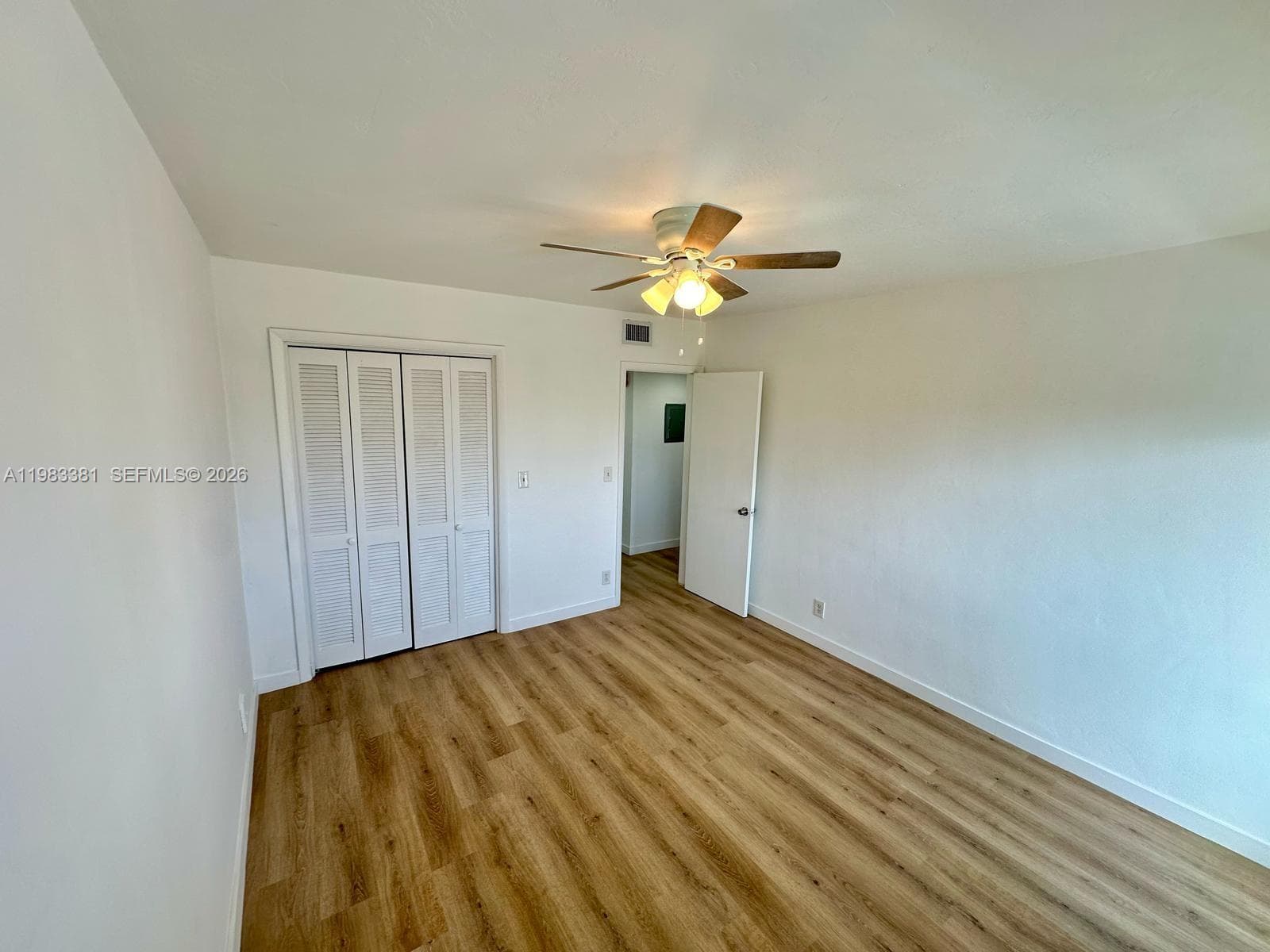 455 Golden Isles Dr 308 photo 11