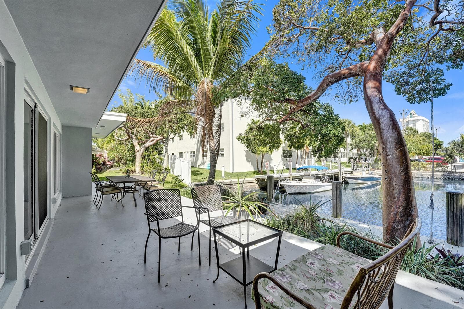 1431 S Ocean Boulevard 37 photo 1