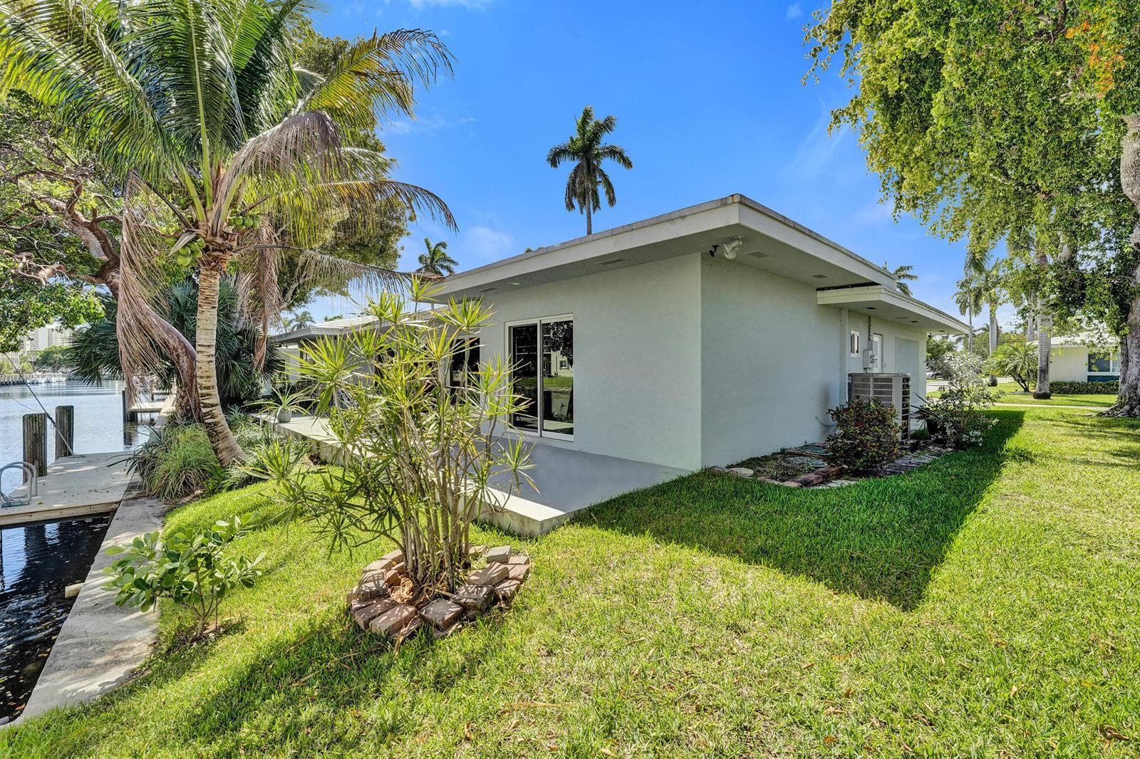 1431 S Ocean Boulevard 37 photo 14