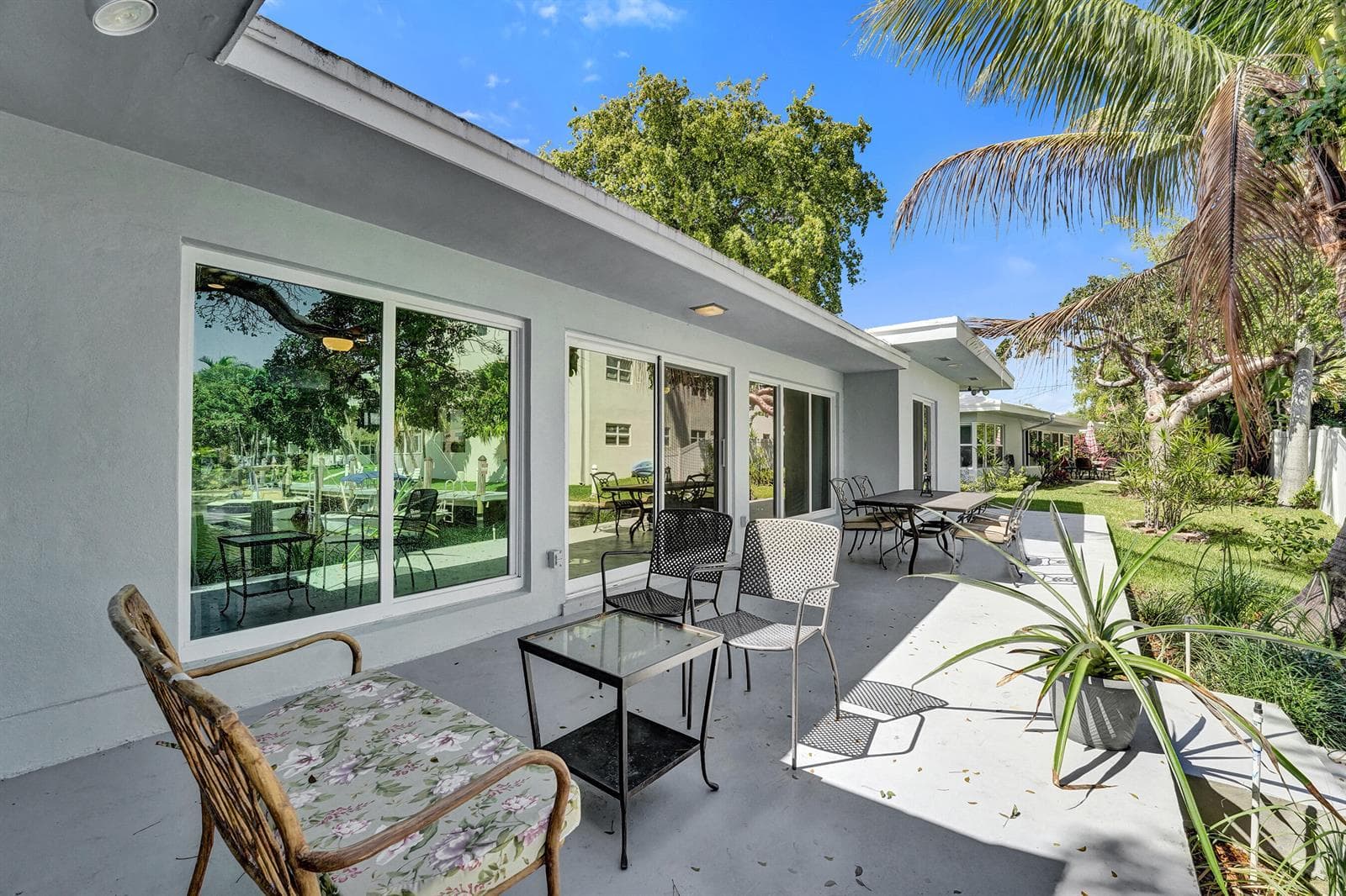1431 S Ocean Boulevard 37 photo 19