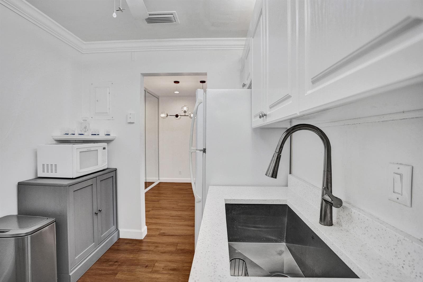 6289 Bay Club Drive photo 13