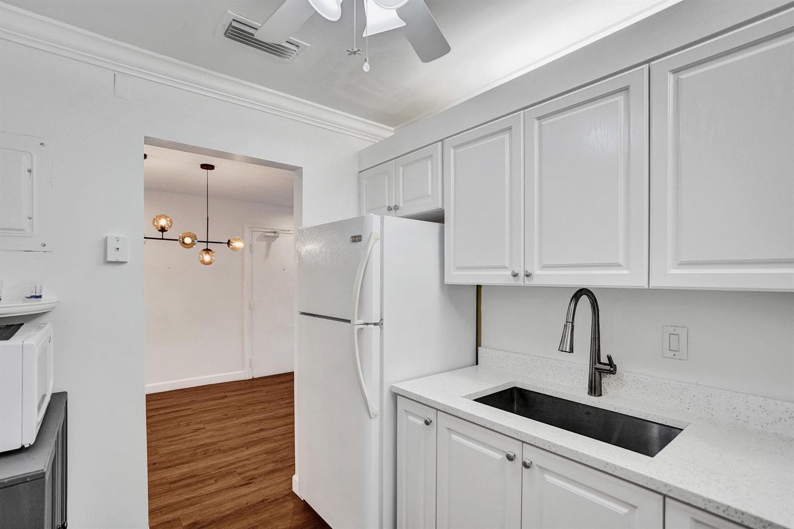 6289 Bay Club Drive photo 14