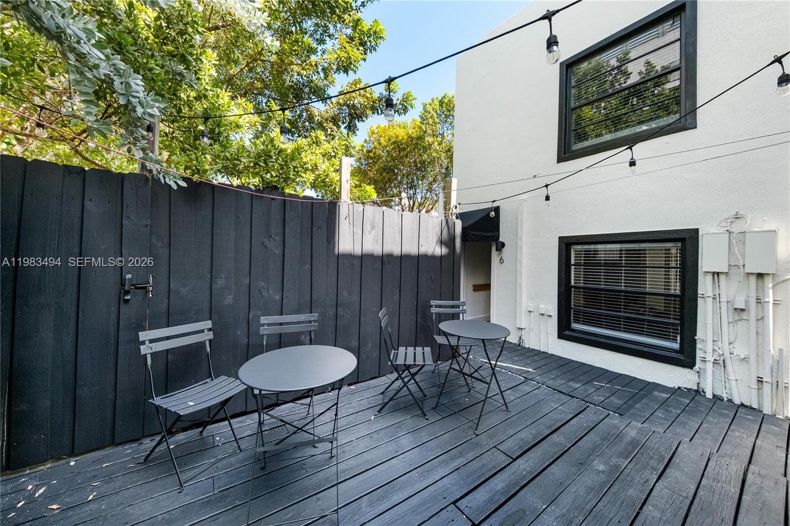 237 38th St 4 photo 16