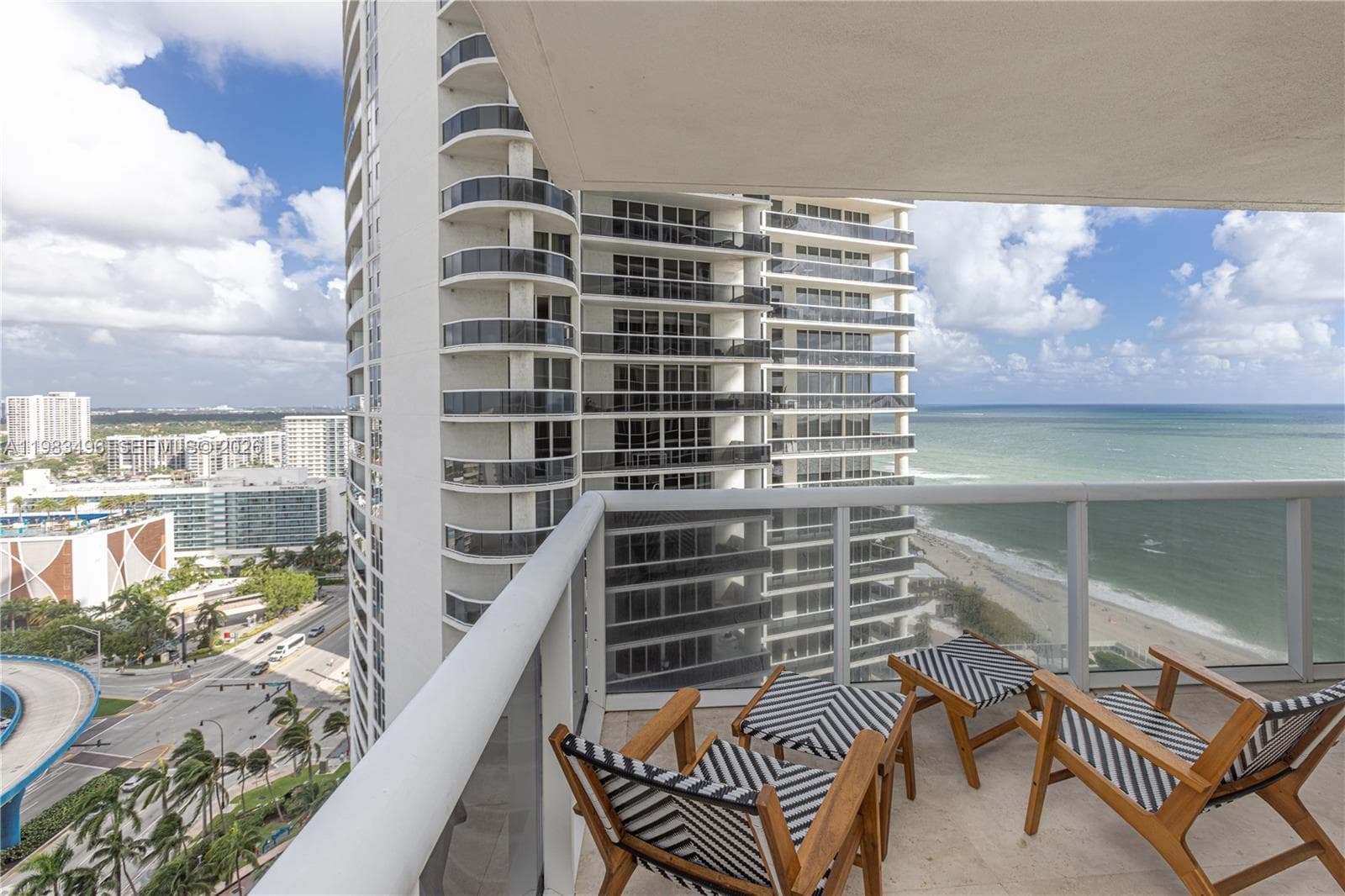 1830 S Ocean Dr 2108 photo 3