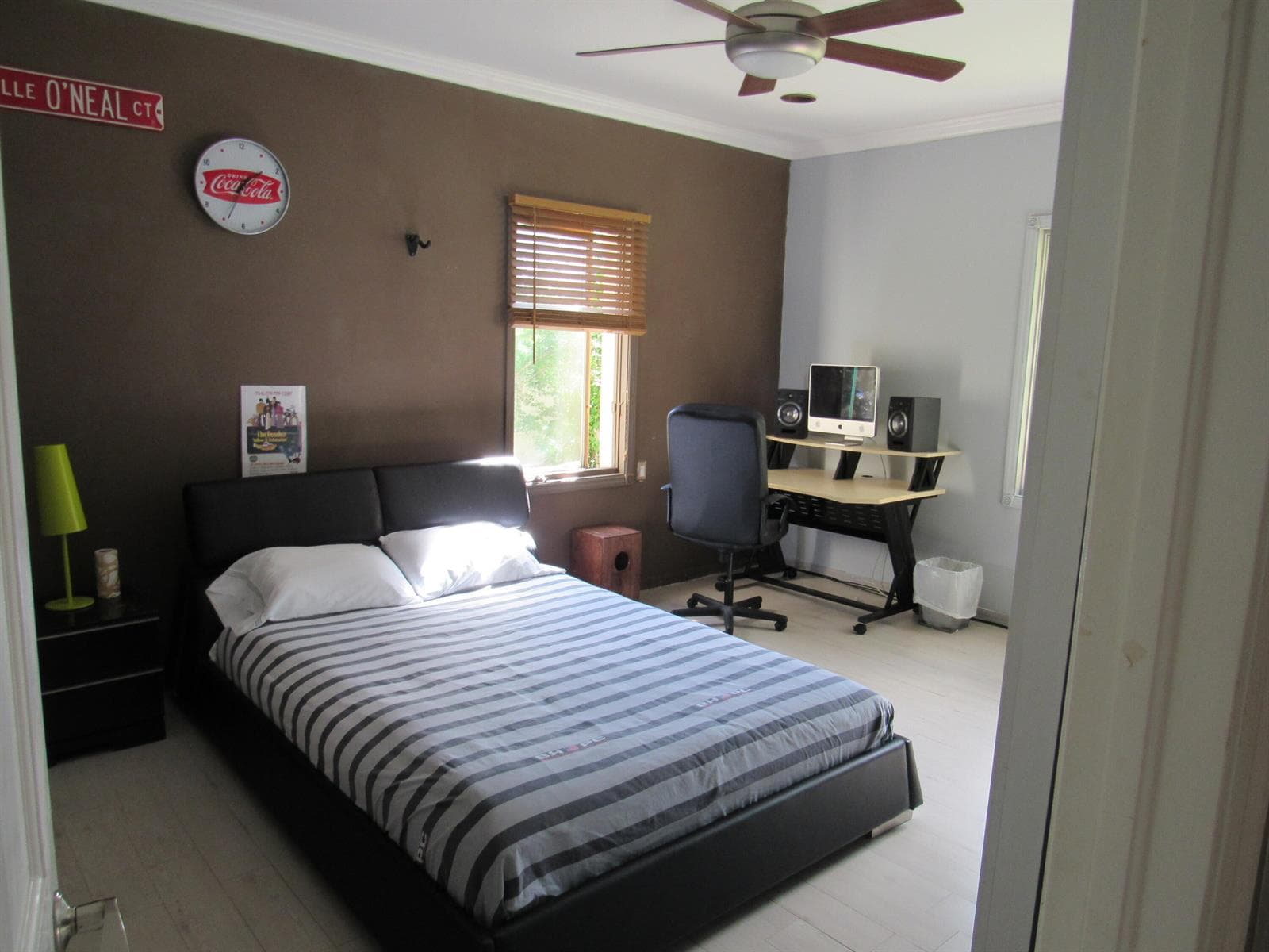 185 Palm Avenue photo 25