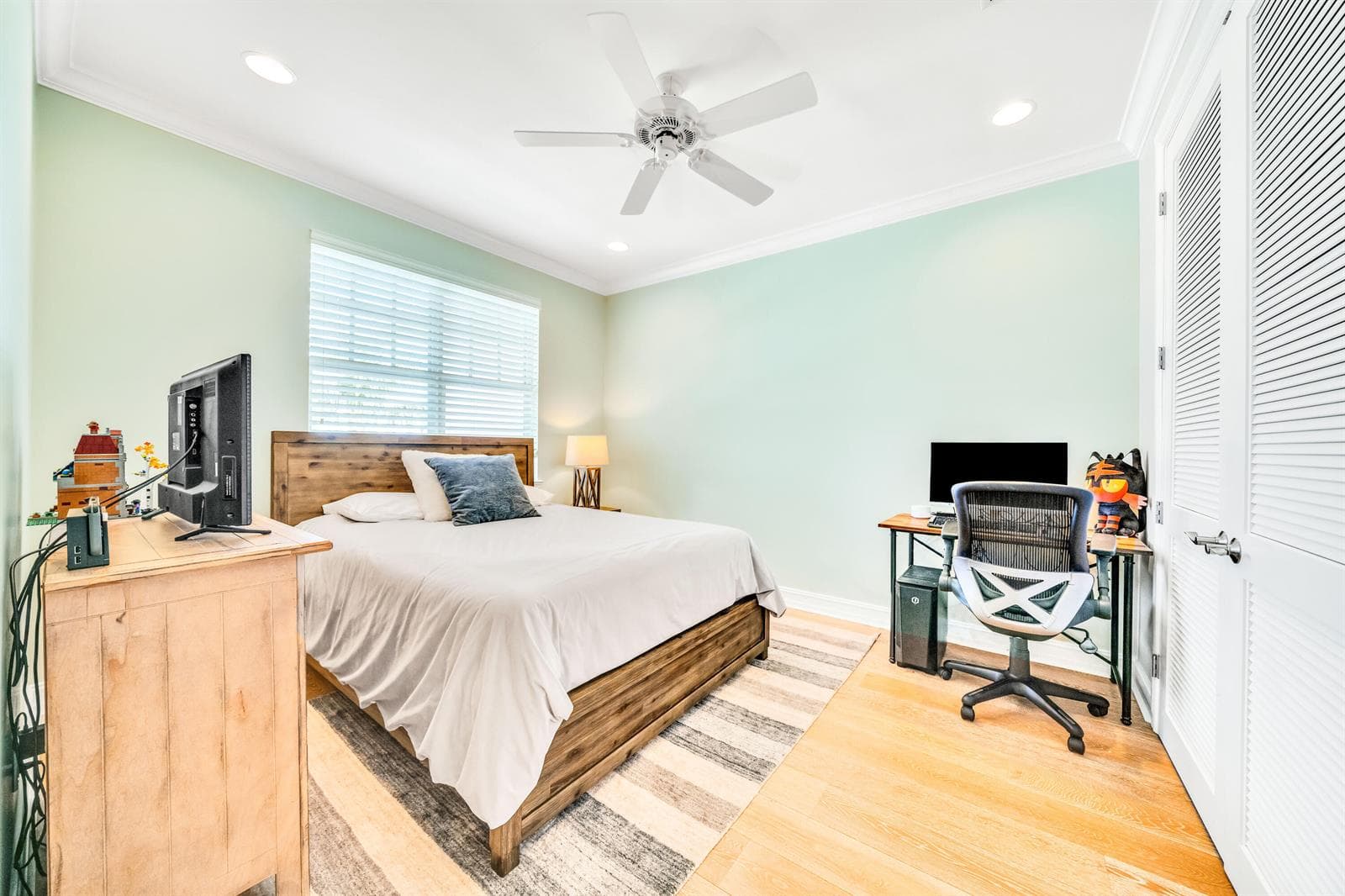 138 Marine Way photo 21