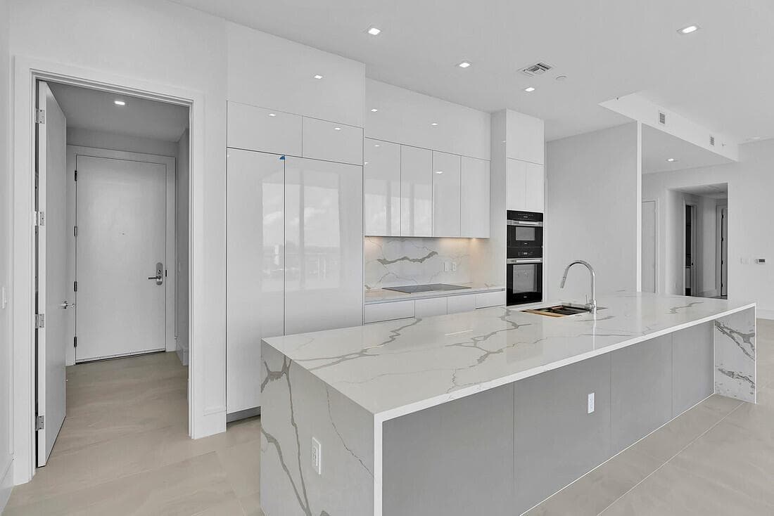 220 Lake Shore Drive 2411 photo 6