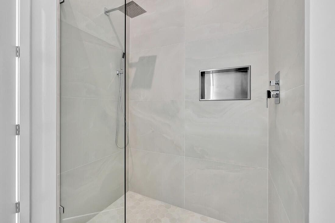 220 Lake Shore Drive 2411 photo 22