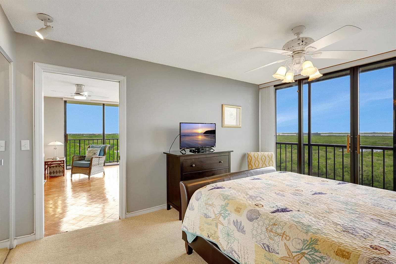 5059 N Hwy A1a 701 photo 16