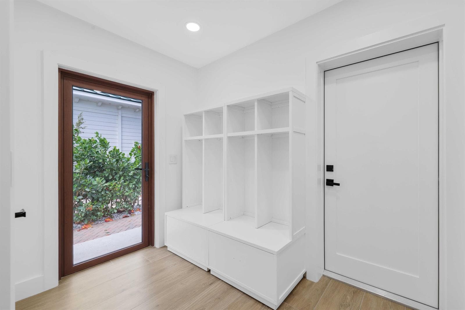 1102 Island Drive photo 22