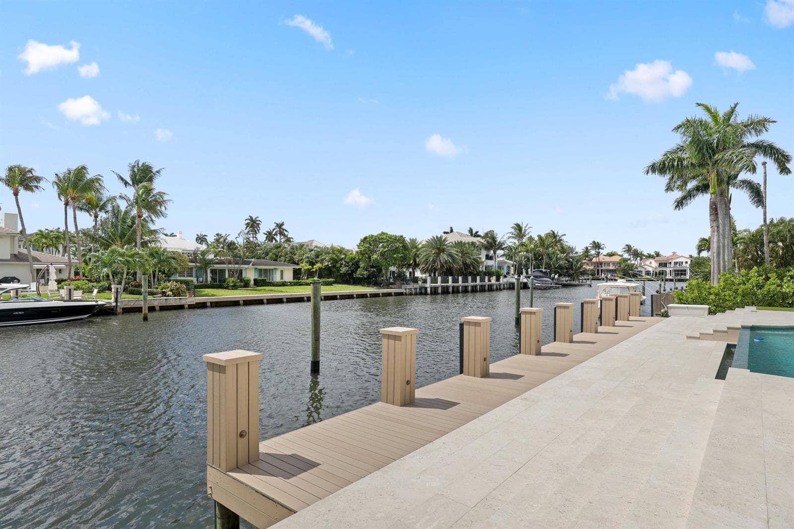 1102 Island Drive photo 5