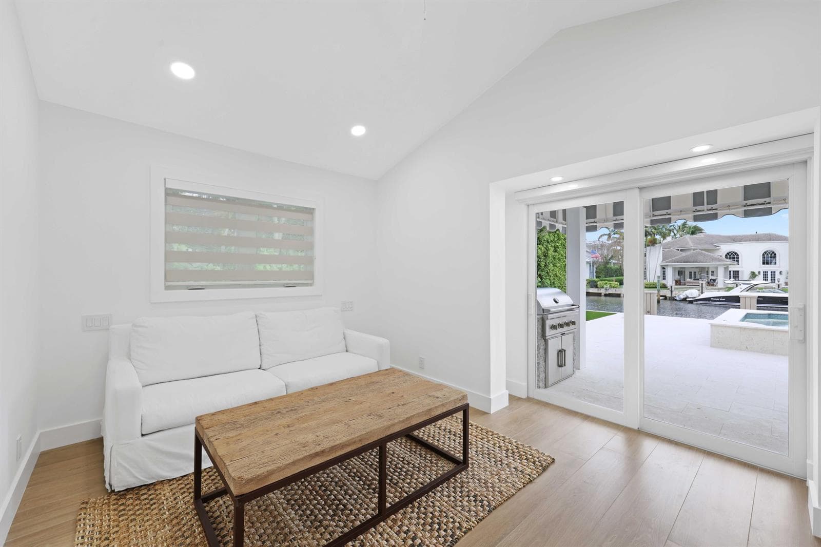 1102 Island Drive photo 20