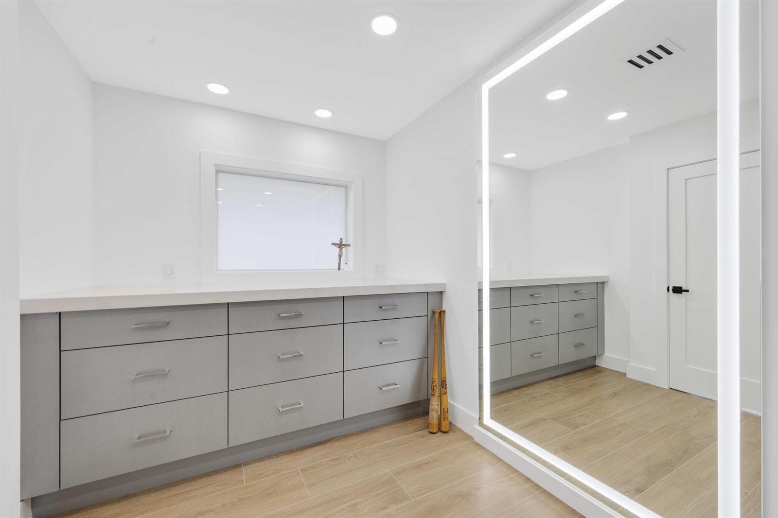 1102 Island Drive photo 14