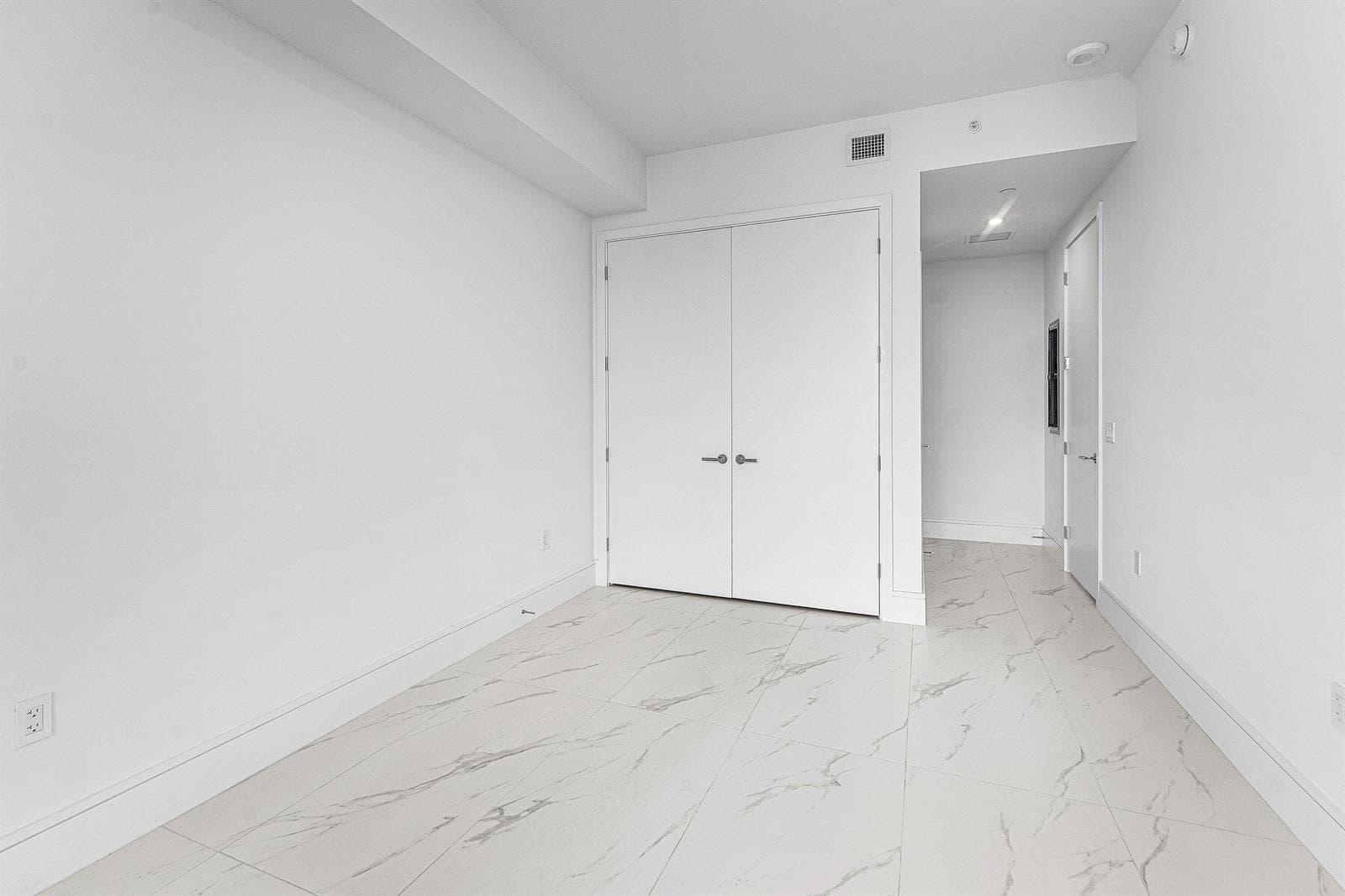 220 Lake Shore Drive 1613 photo 13
