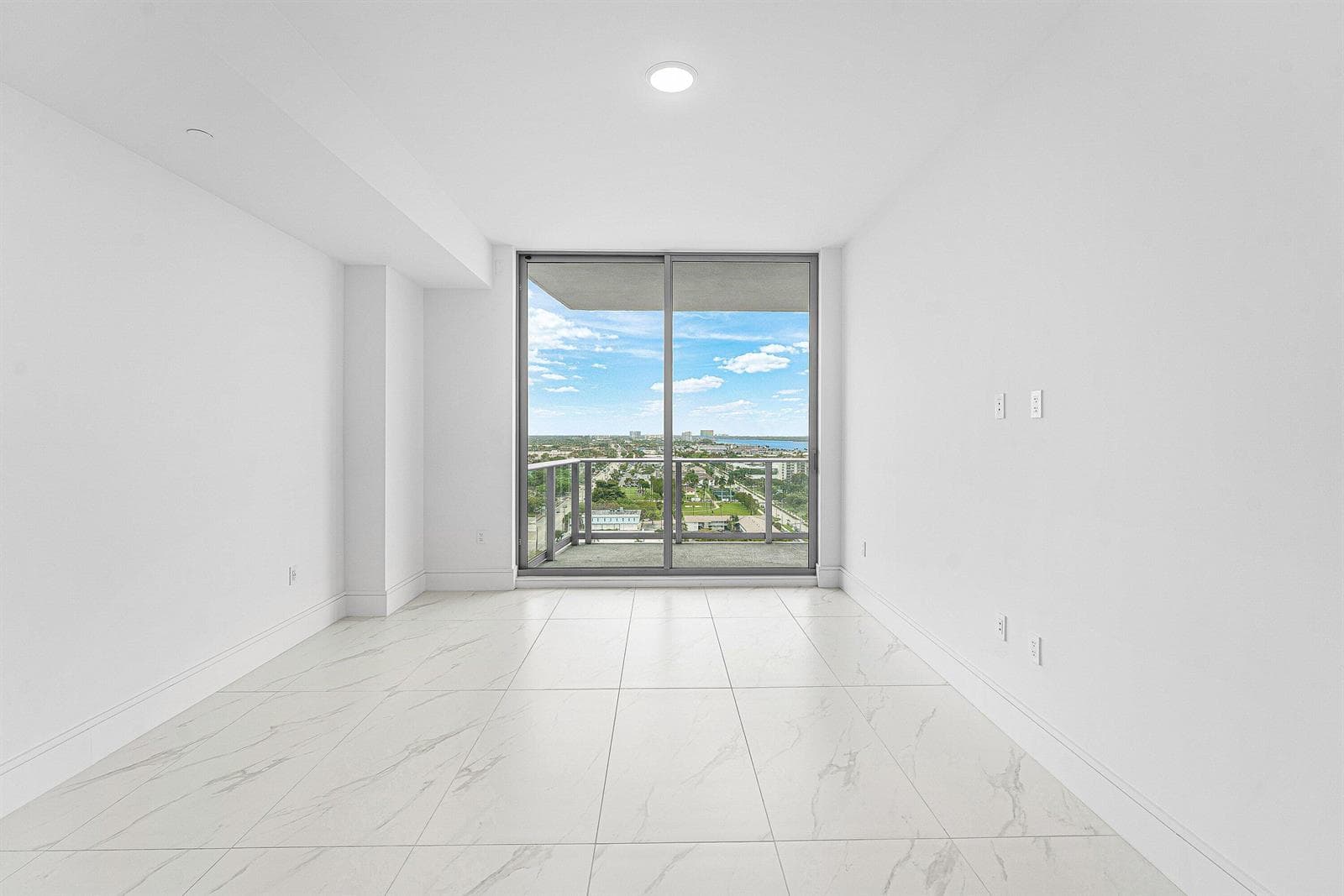 220 Lake Shore Drive 1613 photo 18