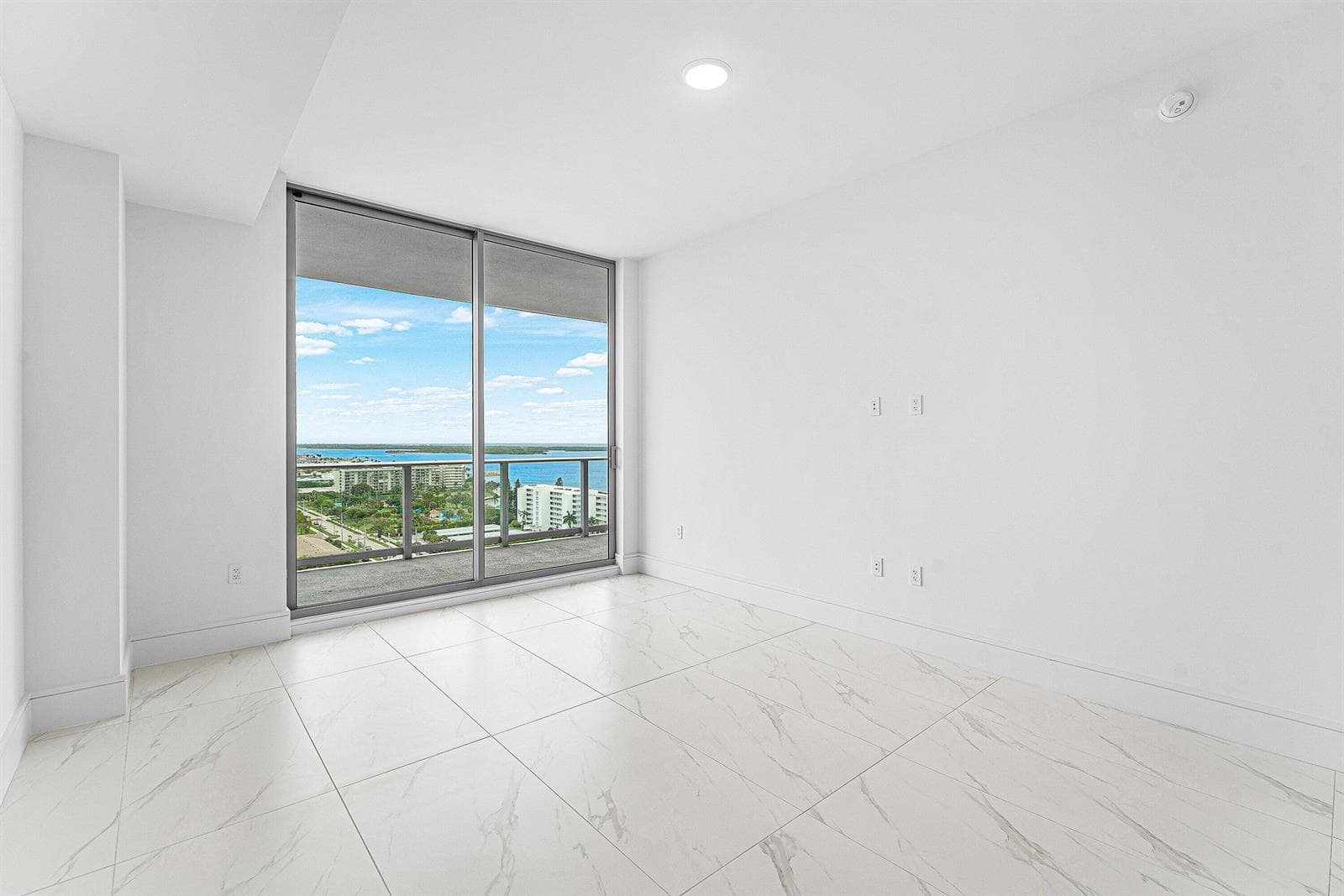 220 Lake Shore Drive 1613 photo 19