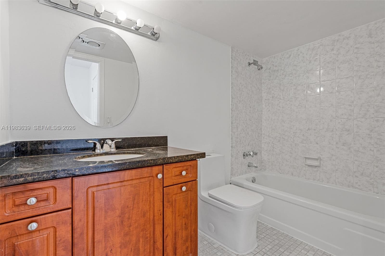 2750 183rd St 1203 photo 11