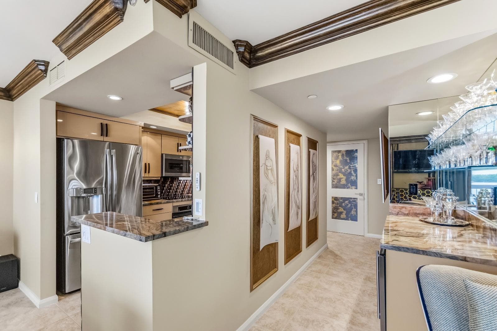 115 Lakeshore Drive 749 photo 17