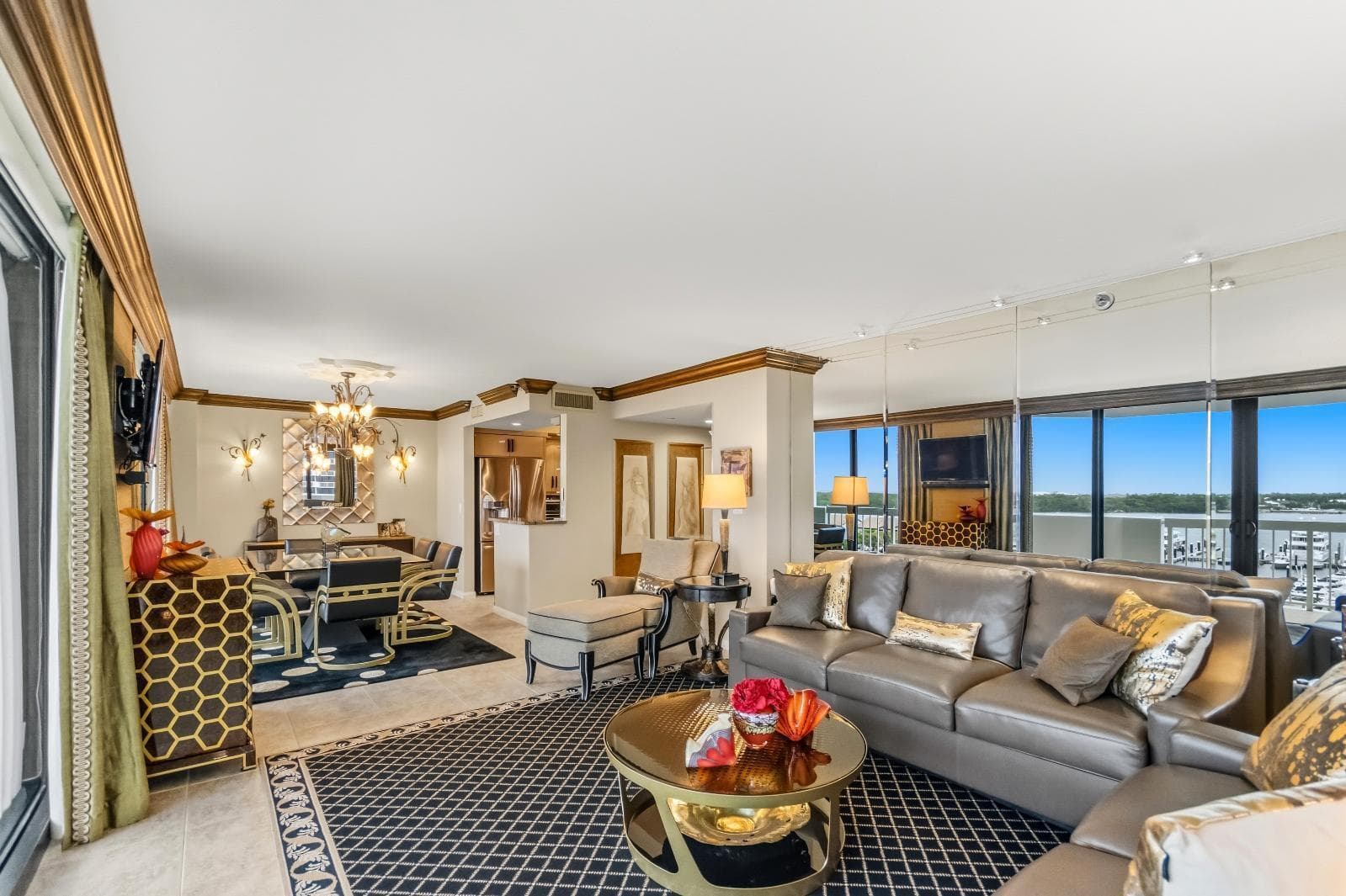115 Lakeshore Drive 749 photo 14