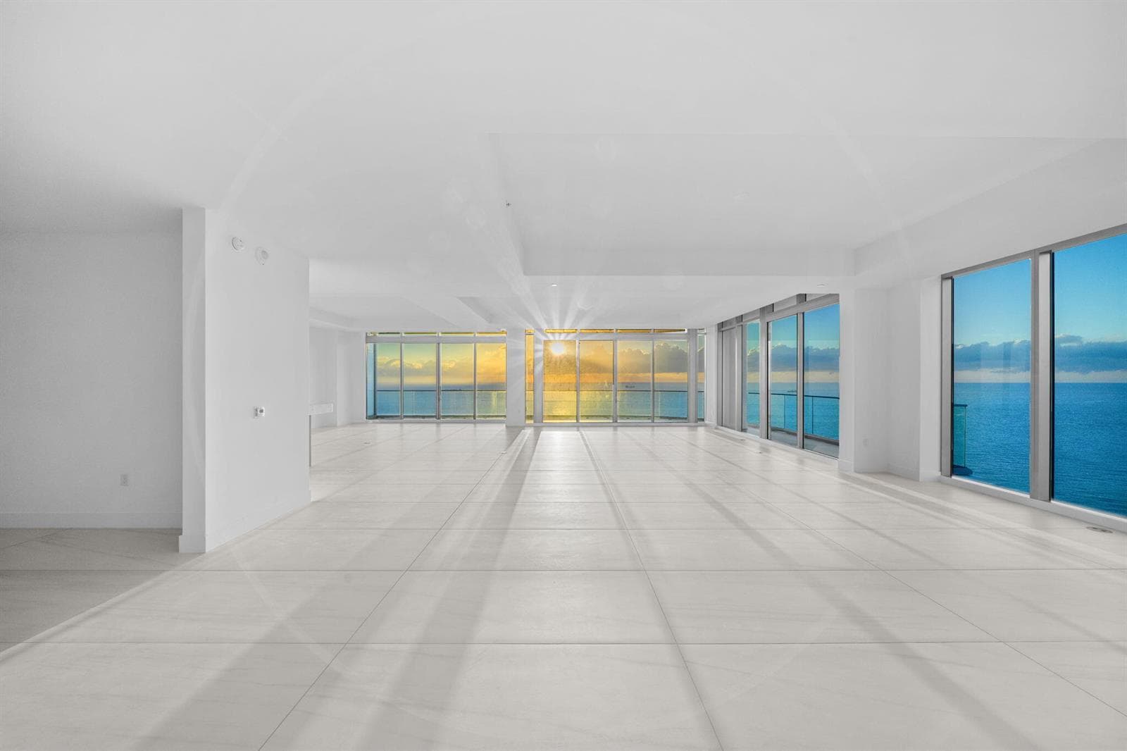 151 N Seabreeze Boulevard Ph2601-e photo 4