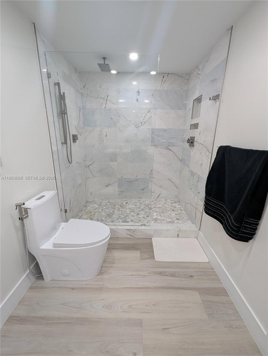 3789 NE 167th St 42 photo 21