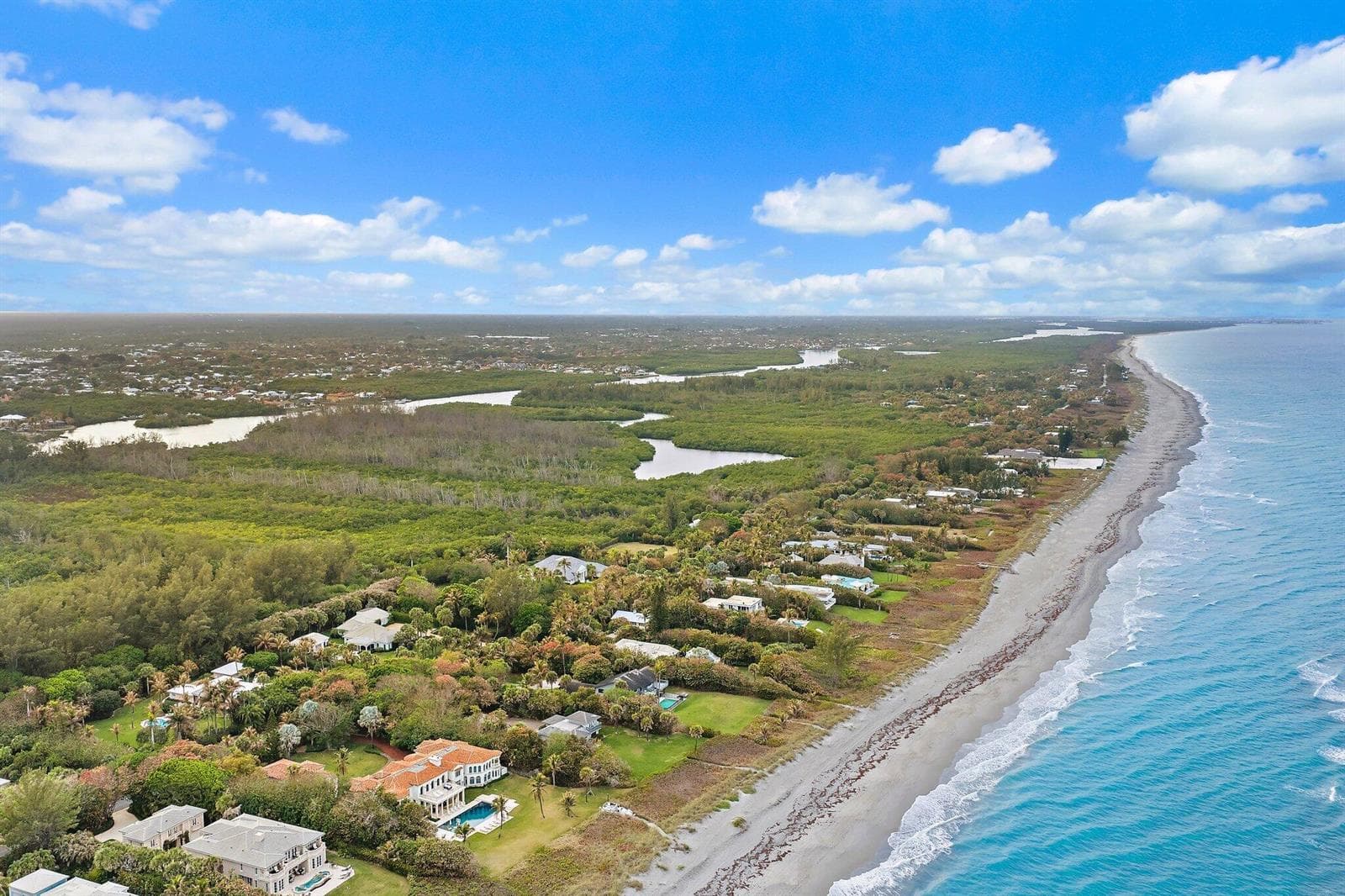 31 N Beach Road photo 23