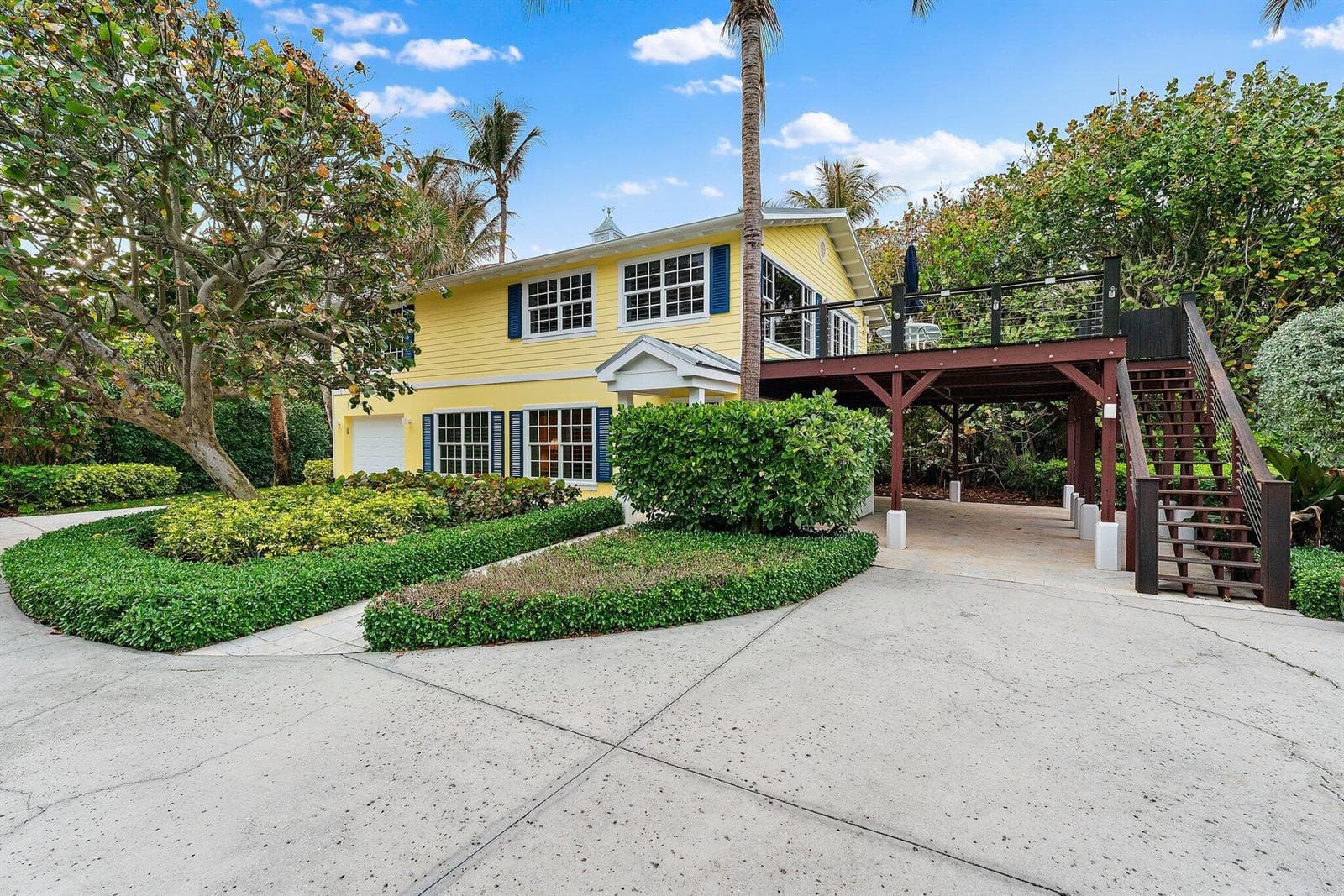 31 N Beach Road photo 6