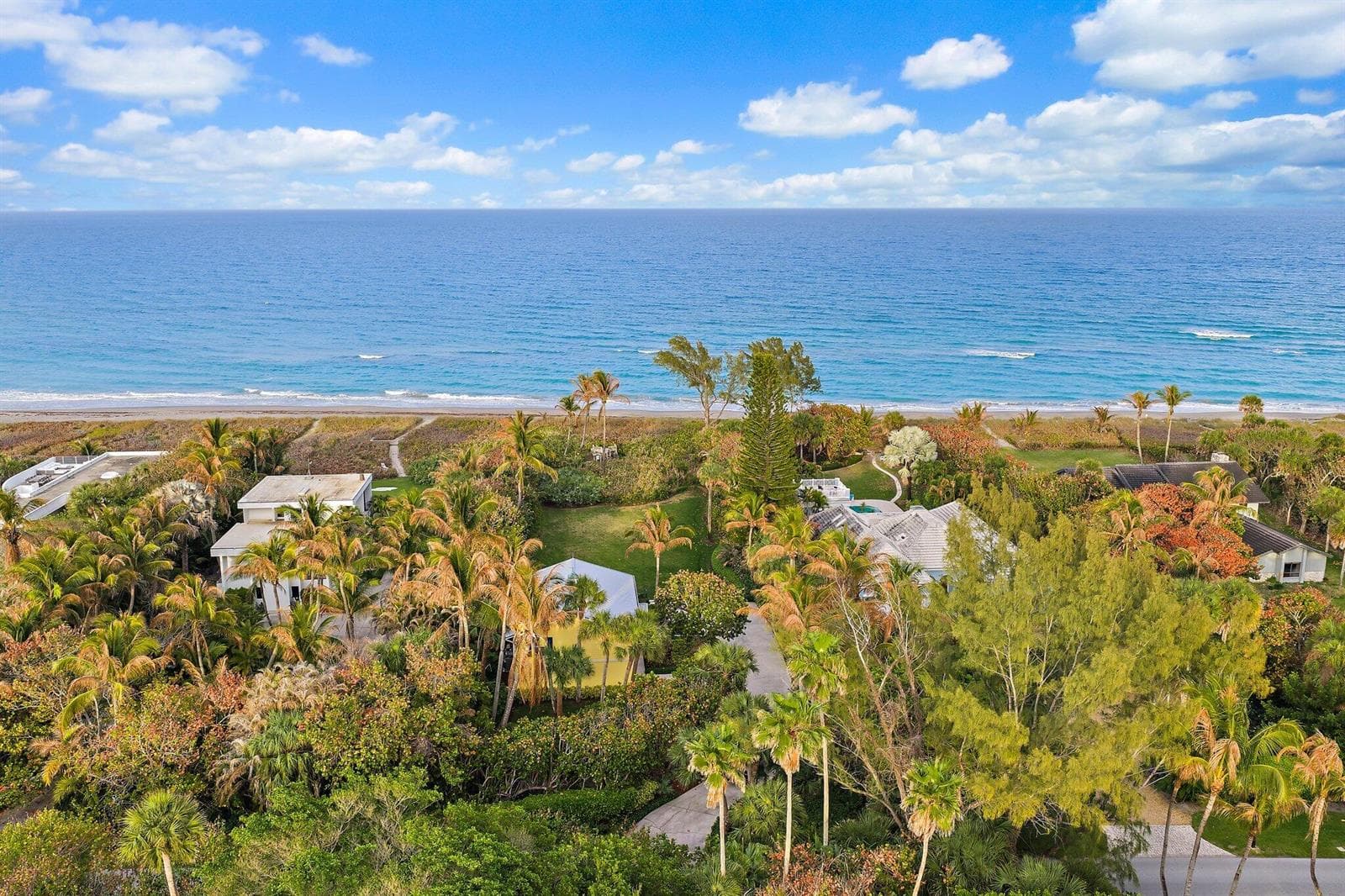 31 N Beach Road photo 18