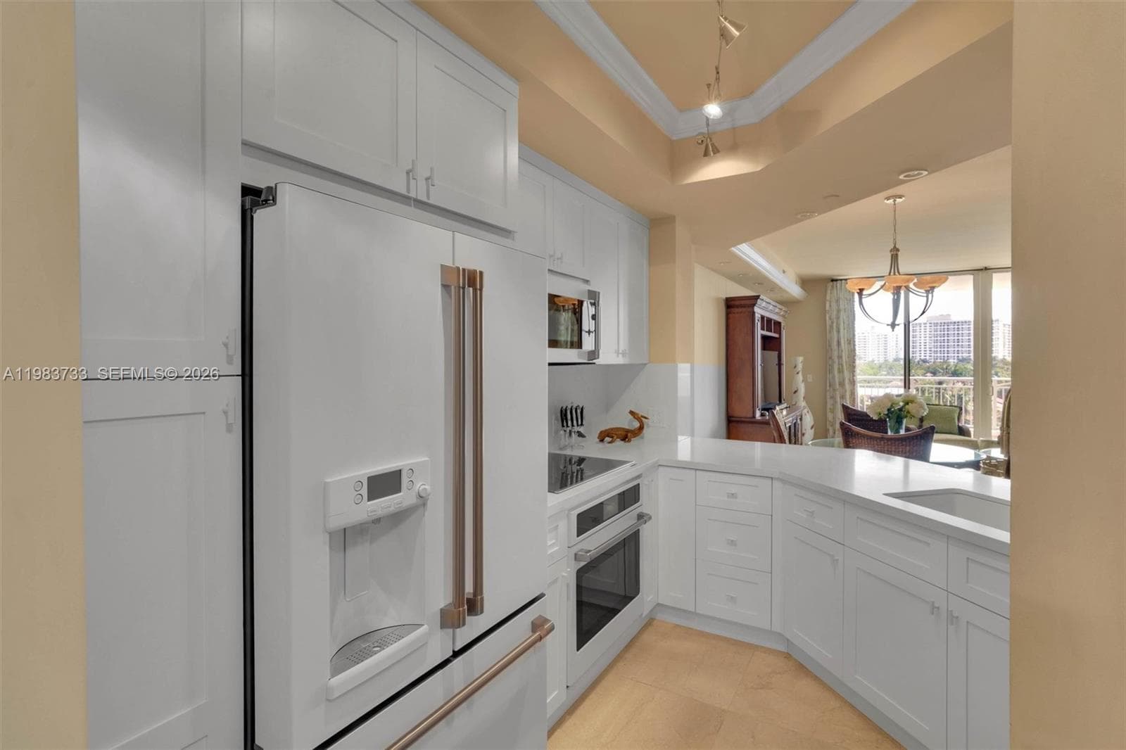 9751 E Bay Harbor Dr 6C photo 11