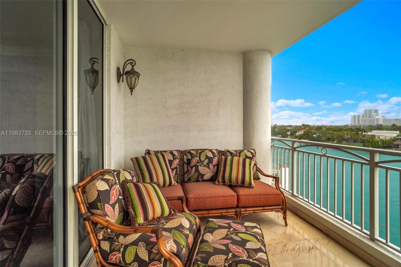 9751 E Bay Harbor Dr 6C photo 25