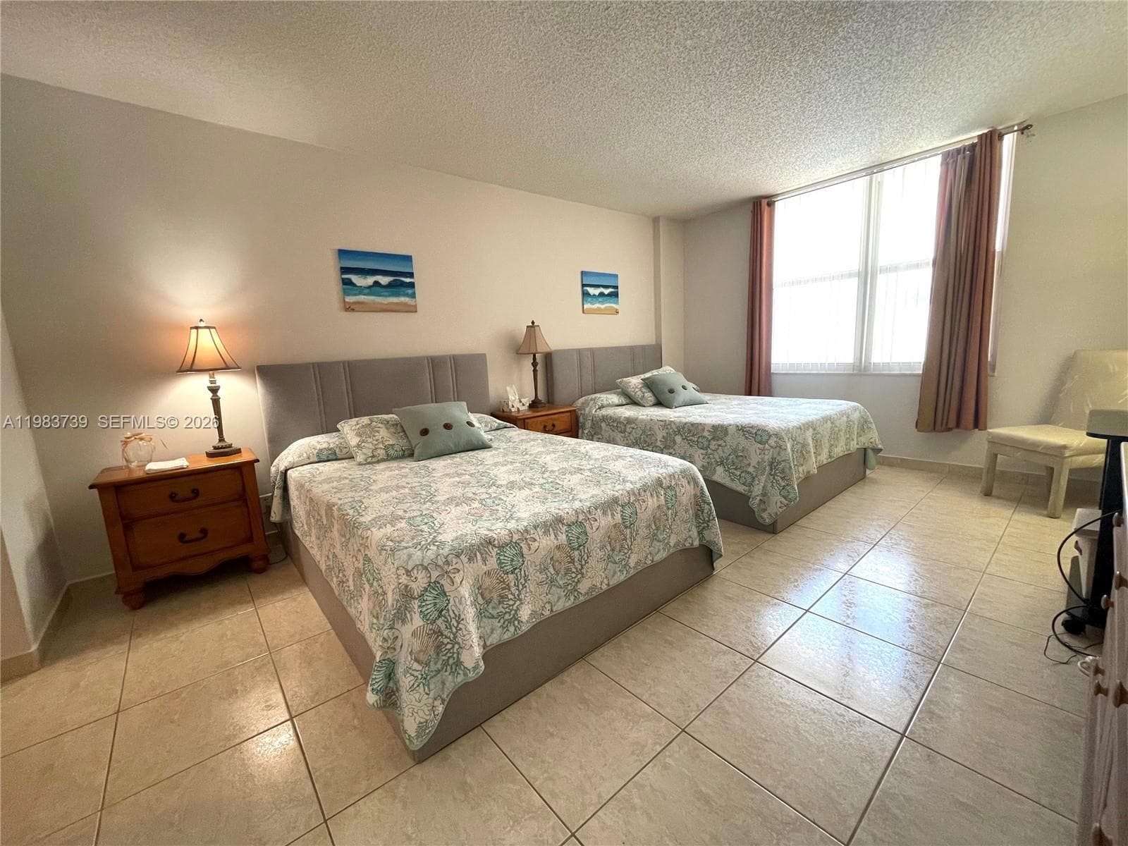 3725 S Ocean Dr 911 photo 8