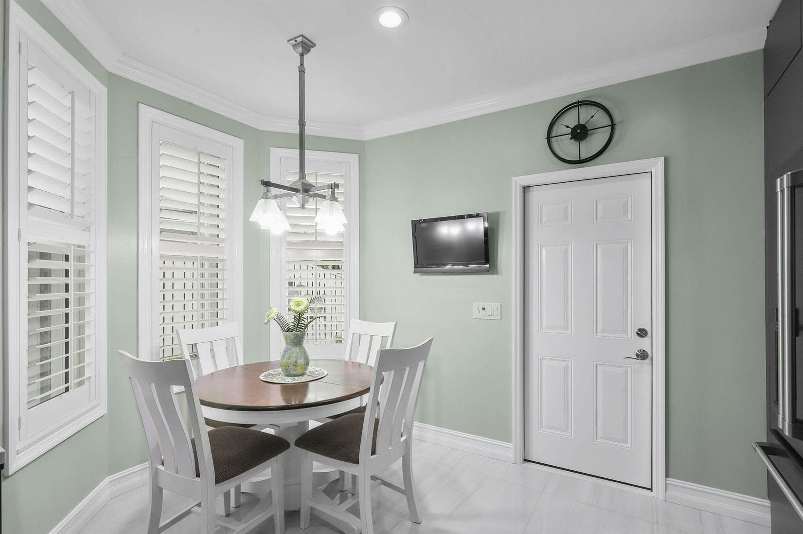 2056 Windward Way photo 11