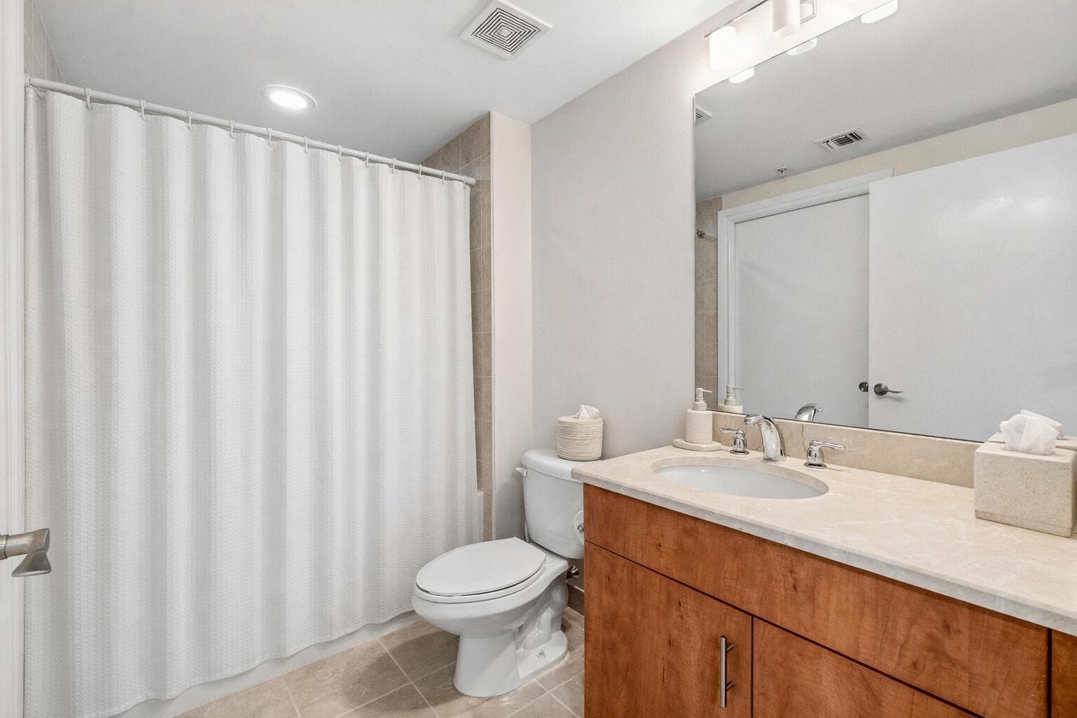 2700 N Federal Highway 303 photo 9