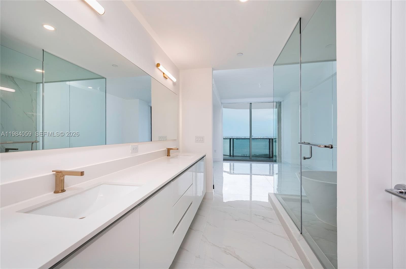 700 24th St 3504 photo 24