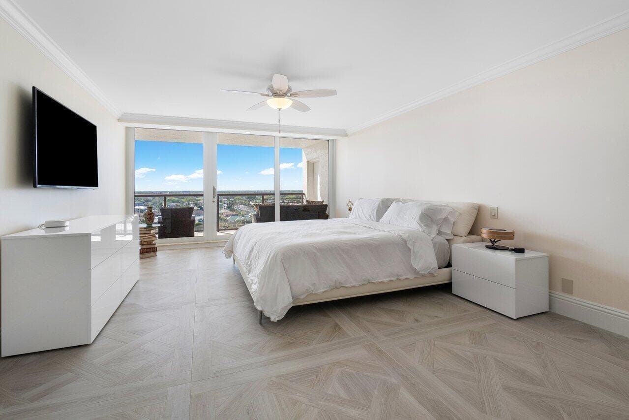 2727 S Ocean Boulevard 1405 photo 23