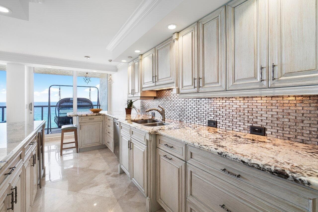 2727 S Ocean Boulevard 1405 photo 17