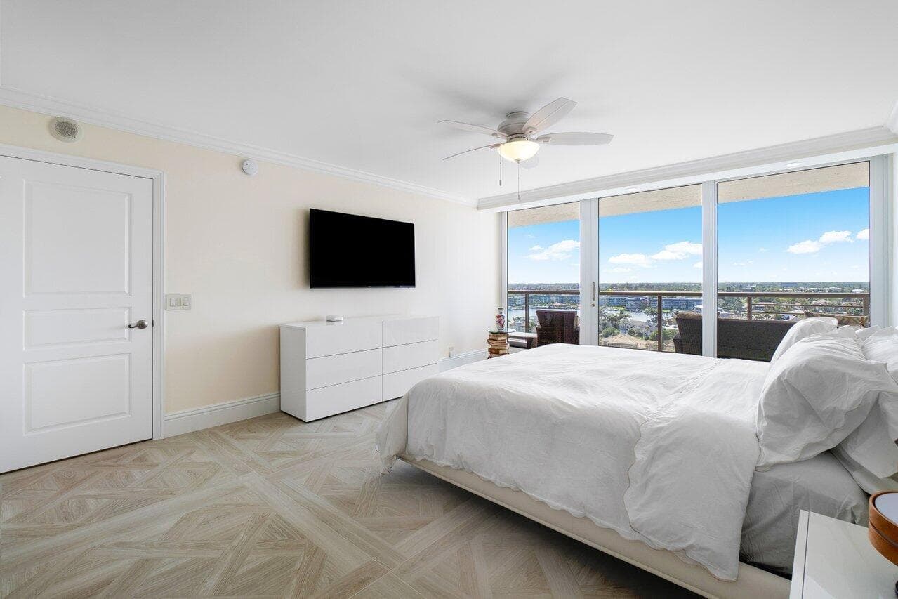 2727 S Ocean Boulevard 1405 photo 24