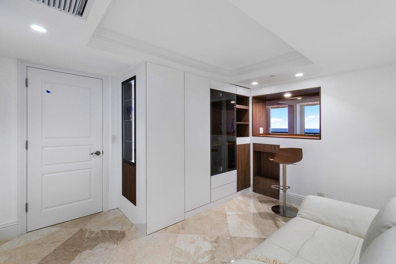 2727 S Ocean Boulevard 1405 photo 4