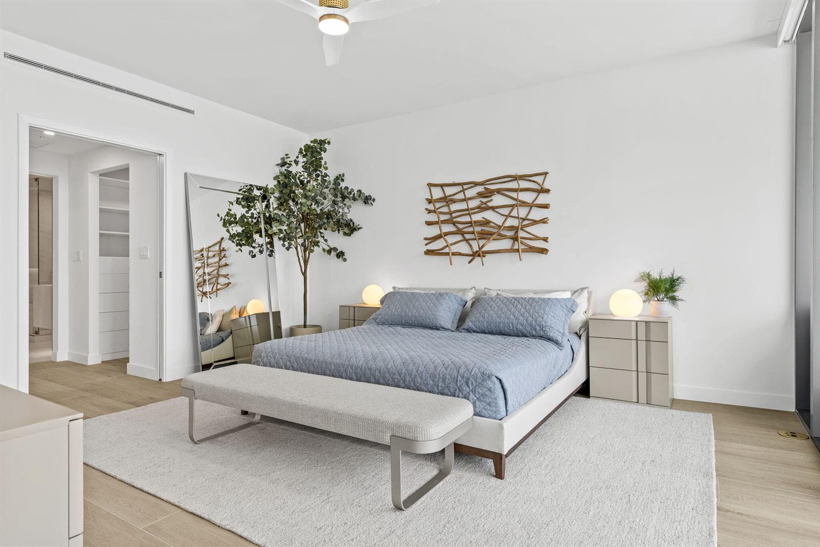 900 N Ocean Boulevard 1501 photo 8